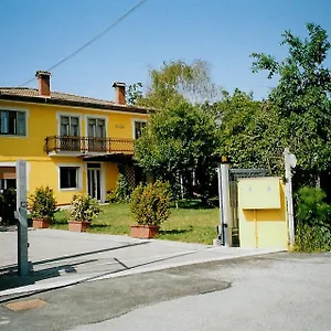 Casa Del Miele Guest house