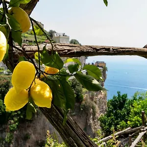 *** מלון La Pergola איטליה