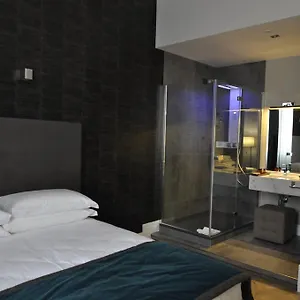 ** בית הארחה Place 24 & Wellness איטליה